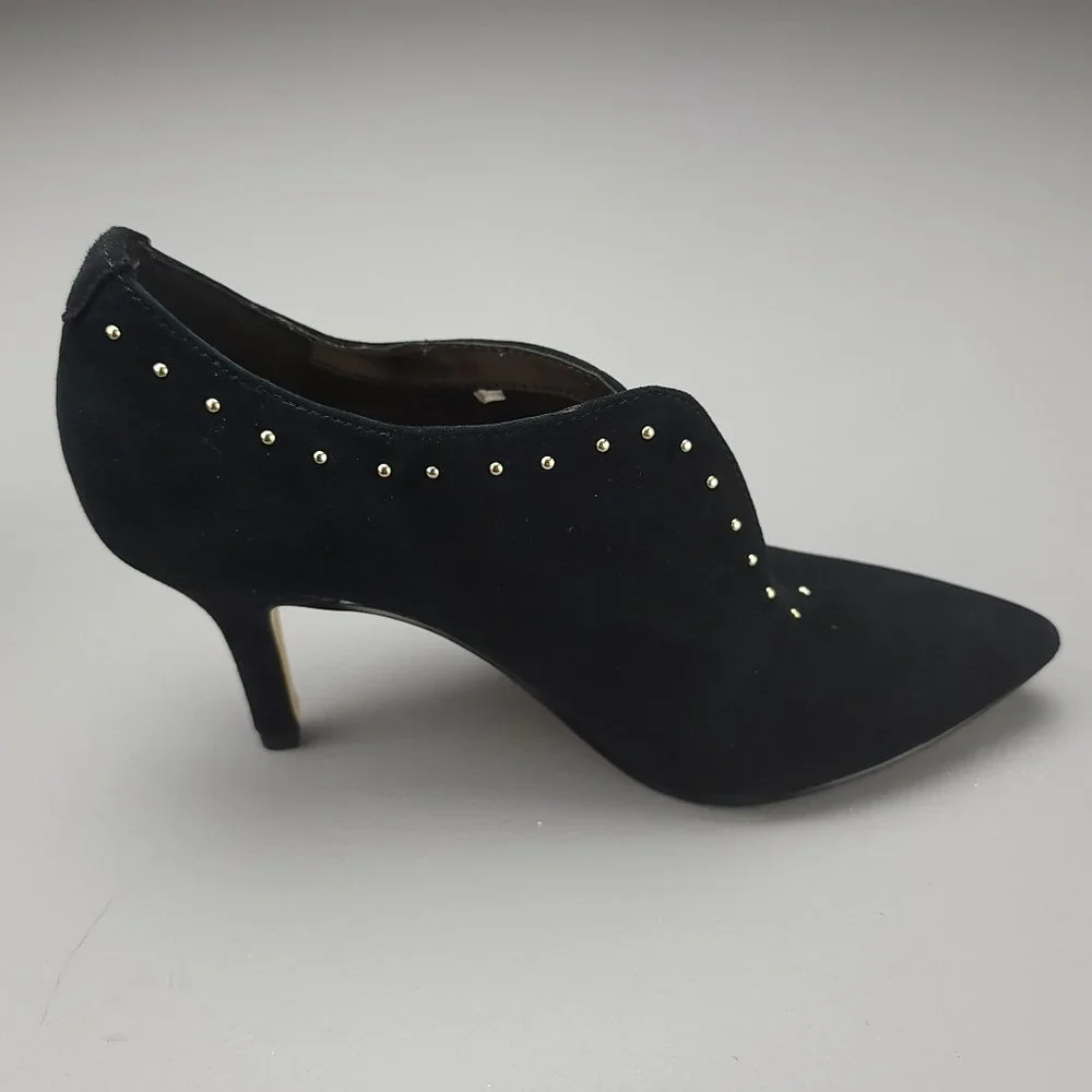 Bella Vita Dara Kid Suede Pointed‎ Toe Classic Pumps Black